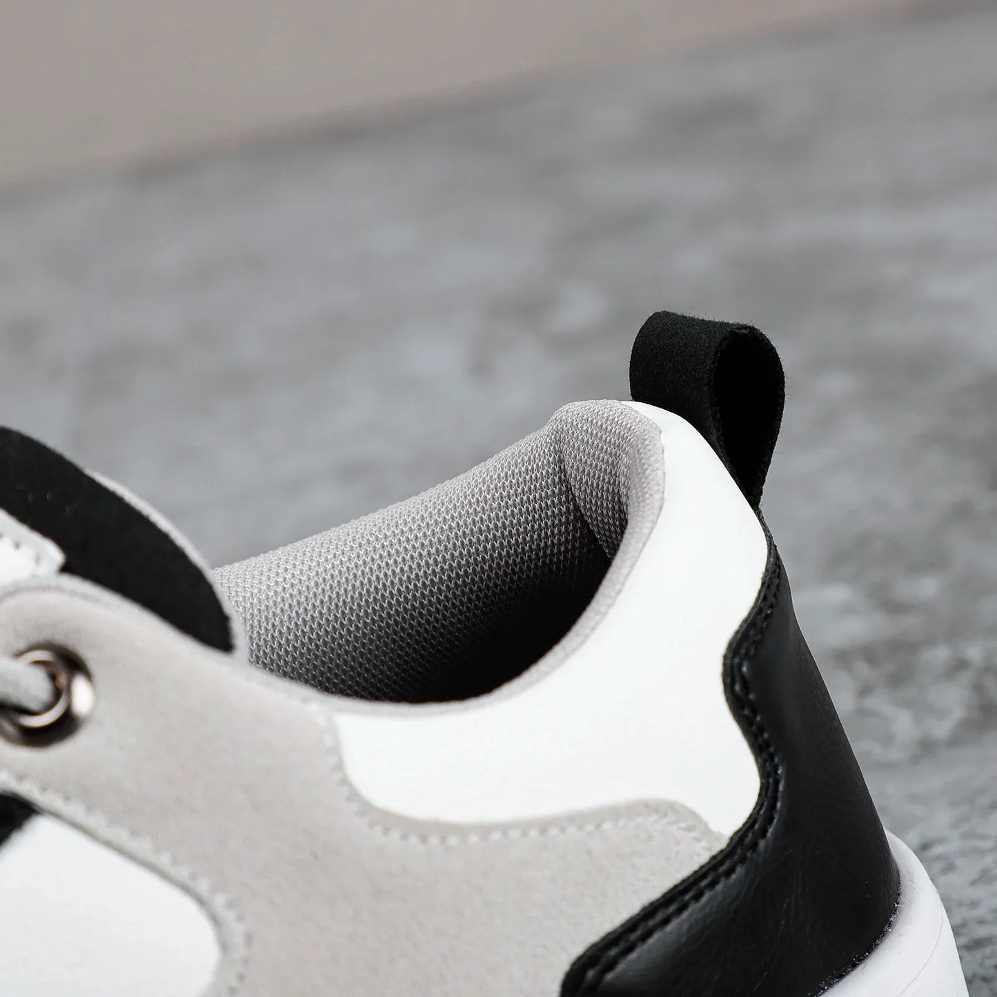 Jett Metro Sneakers