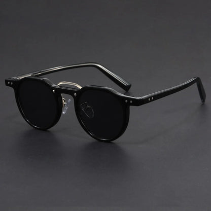 The Riviera Frames