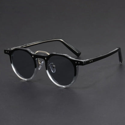 The Riviera Frames